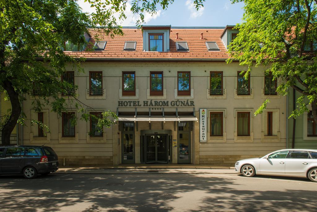 Hotel Harom Gunar Keşkemet Dış mekan fotoğraf